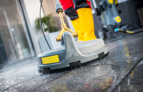 Why Choose Our Certified Pressure Washing Experts for Your Project Needs in Thomas, OK?